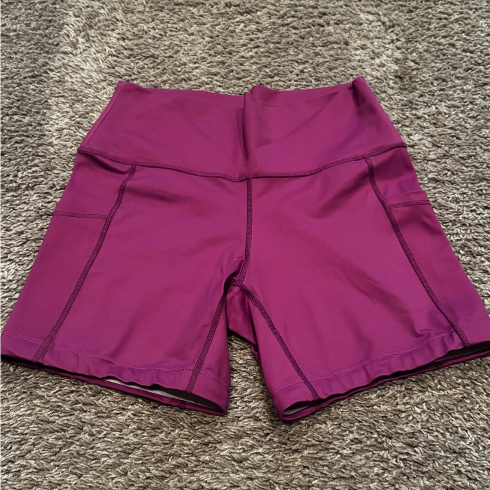 CVG Constantly Varied Gear biker shorts Orchid Sz Small